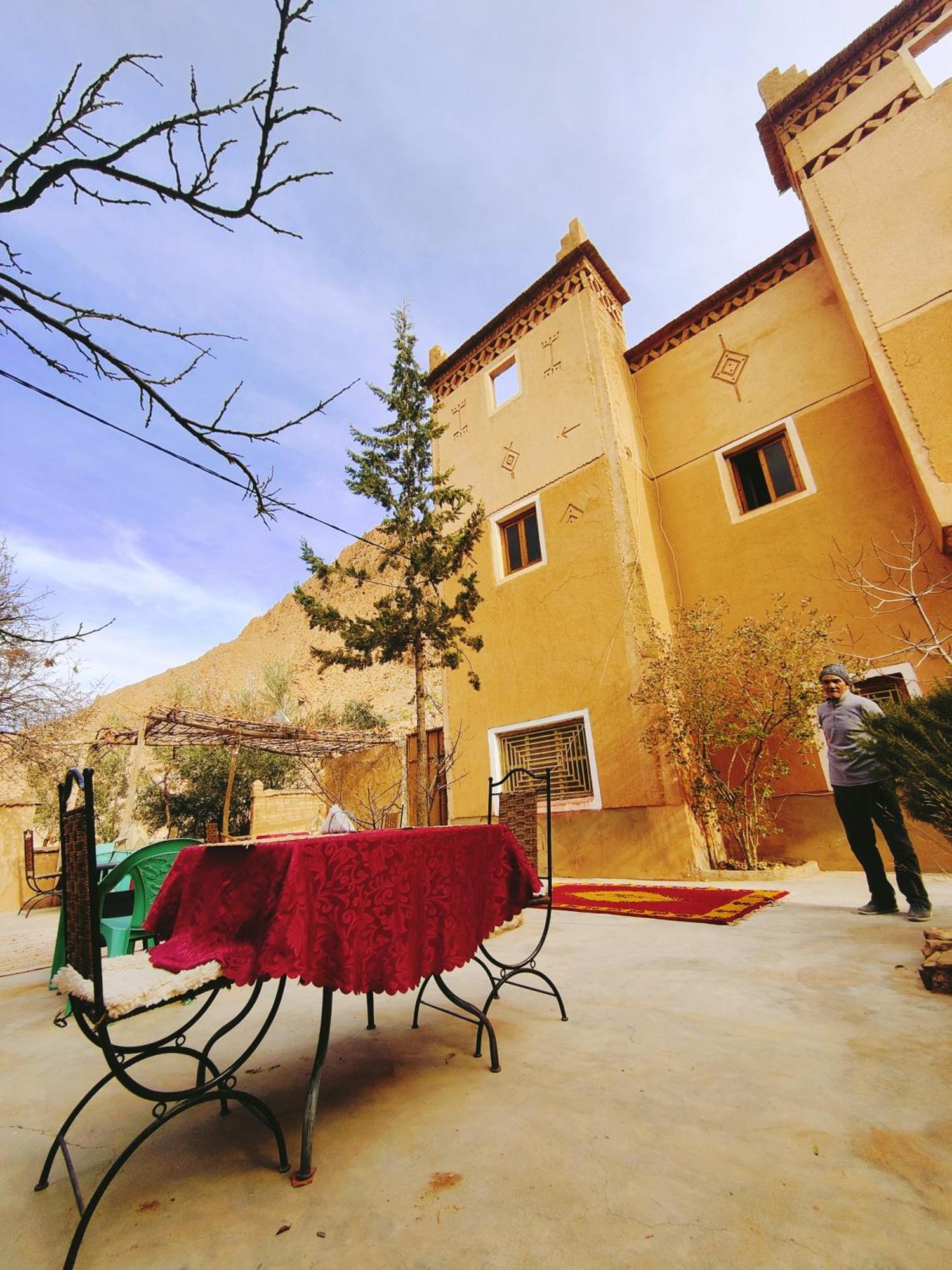 Riad Kasbah Des Roches Akhendachou n'Ait Ouffi Exterior foto